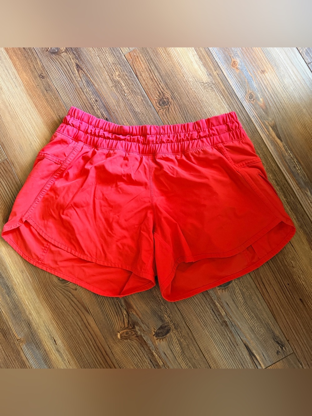 Lululemon Run: Track Attack Short Size 8